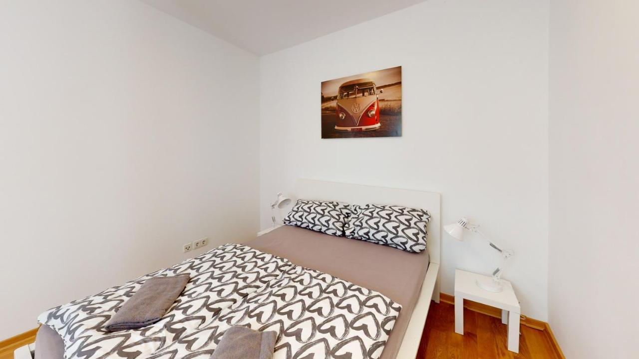 Loftwohnung Im Tollen Hinterhaus Apartment Leipzig